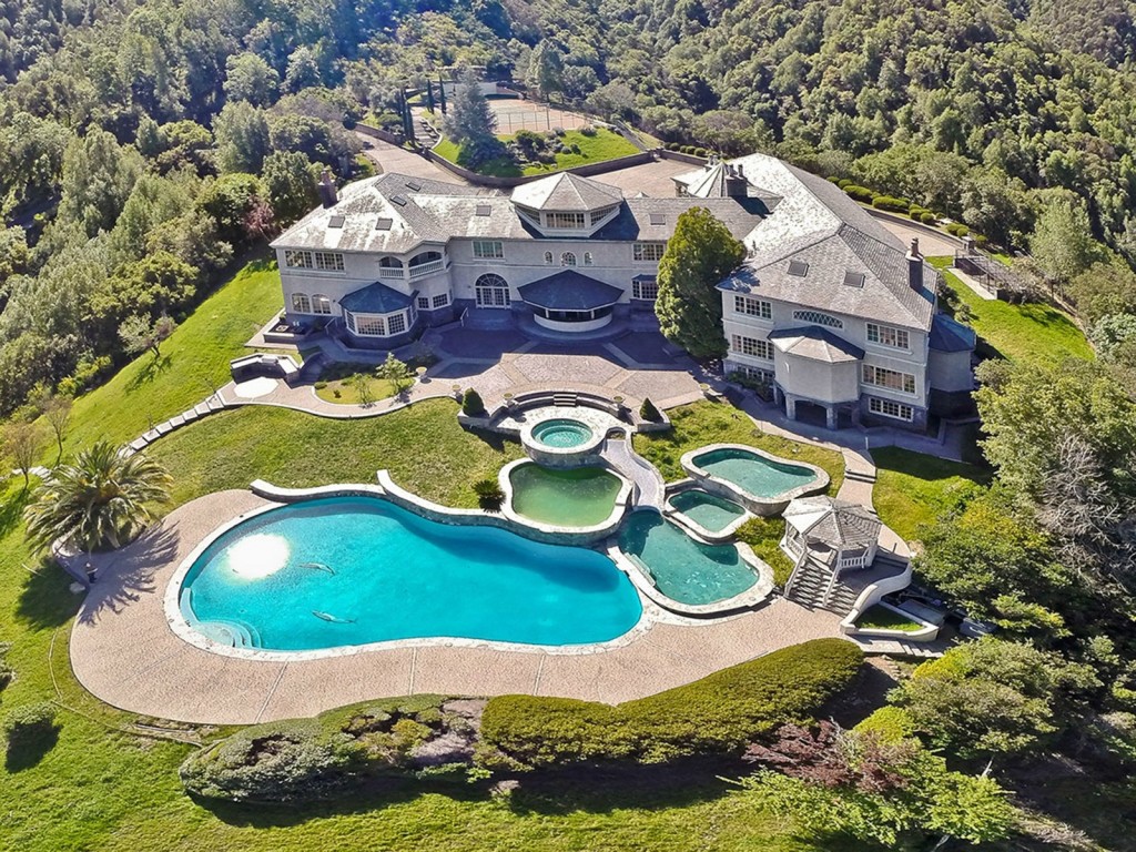 Ukraine Prime Minister Former Mansion